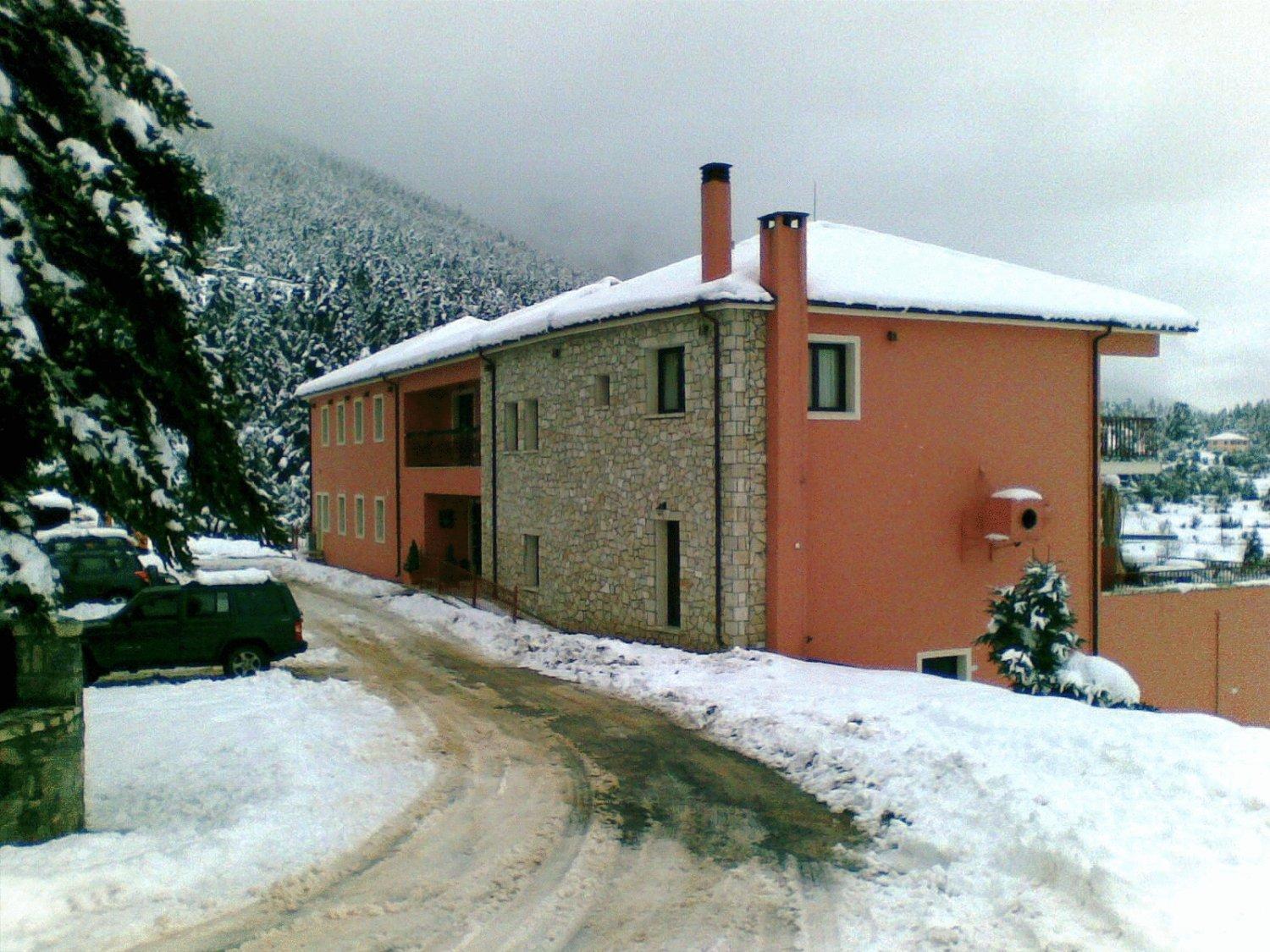 Vytina Mountain View Hotel Eksteriør billede